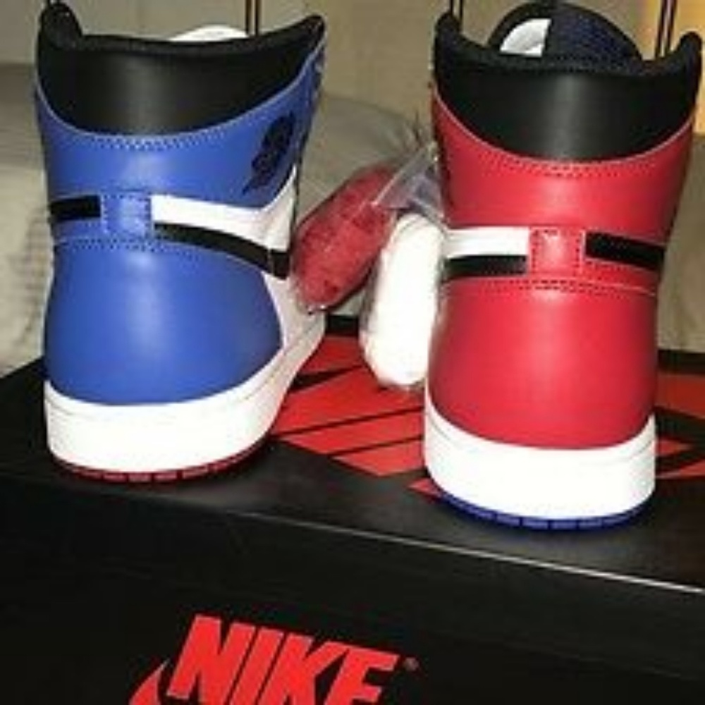 Retro 1 - Picture 3 of 4